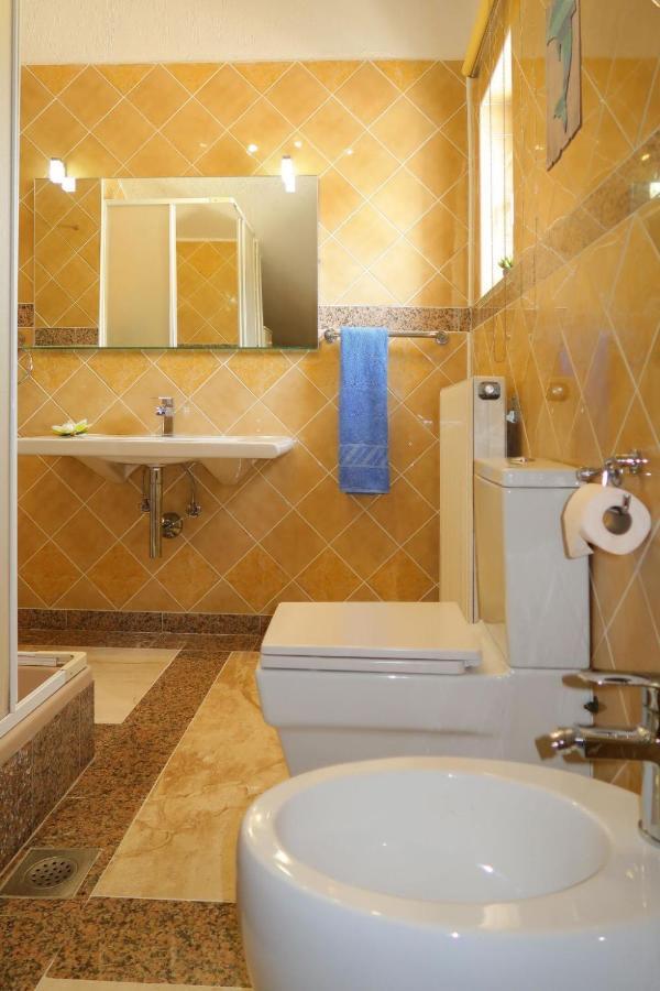 Apartment Blekic - Mlk305 By Interhome Malinska Ngoại thất bức ảnh